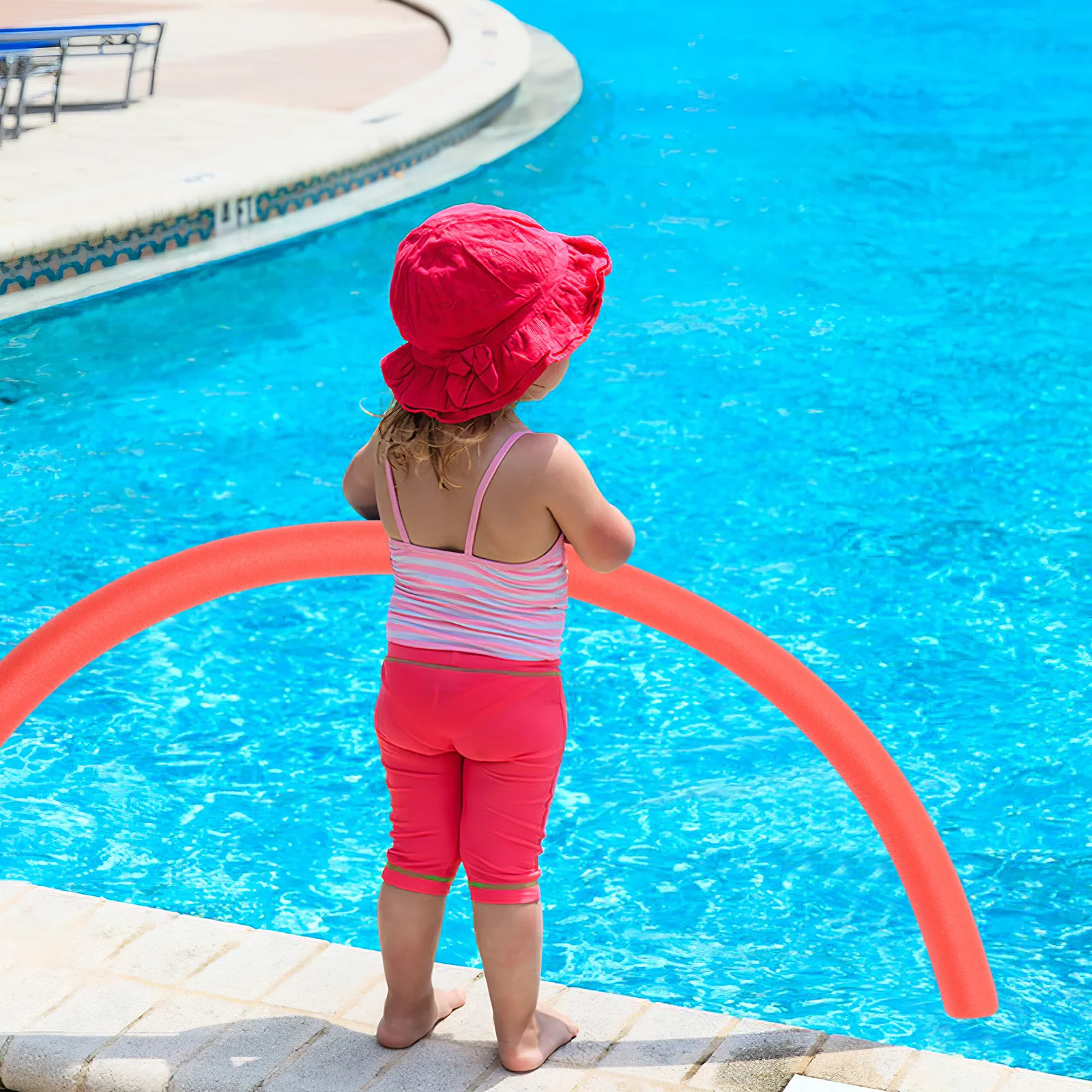 1 szt. piankowa pałeczka do pływania, narzędzie do treningu pływania dla dzieci i dorosłych, lekka, w jaskrawych kolorach, gra basenowa na zewnątrz