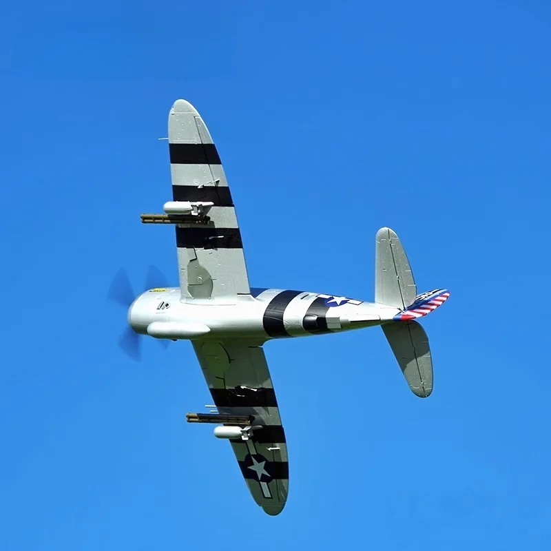 เครื่องบินจำลอง FMS 1500 มม. รุ่น P-47 สมัยสงครามโลกครั้งที่ 2 ของแท้ บังคับวิทยุ ปีกตรึง ใช้พลังงานไฟฟ้า