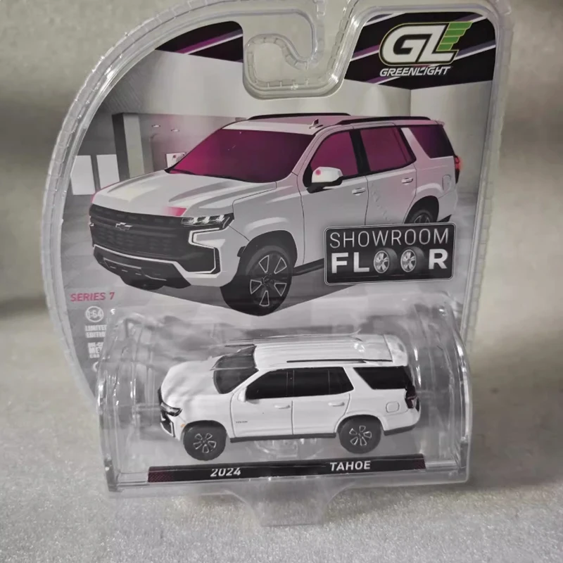 

Greenlight 1:64 Scale 2024 Tahoe Alloy Car Model Static Collection Decorated Holiday Gifts Toys
