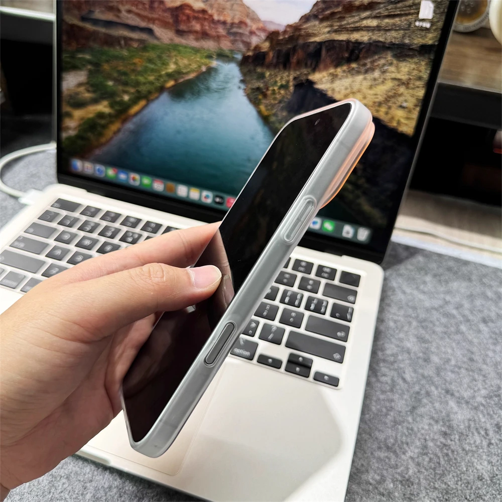 Mattierte, durchscheinende, schlanke Hartschale mit Barcode für iPhone 18 17 Pro Max Air 16 15 14 Plus 13 12 Pro mit Magsafe-Magnetabdeckung – Detail 7