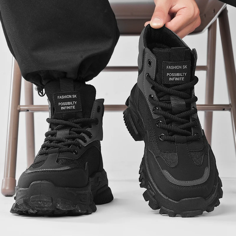 High-Top Men's Boots Winter Workwear Durable Thick Bottom Wear-Resistant Black Sports Outdoor Climbing Casual  Boots