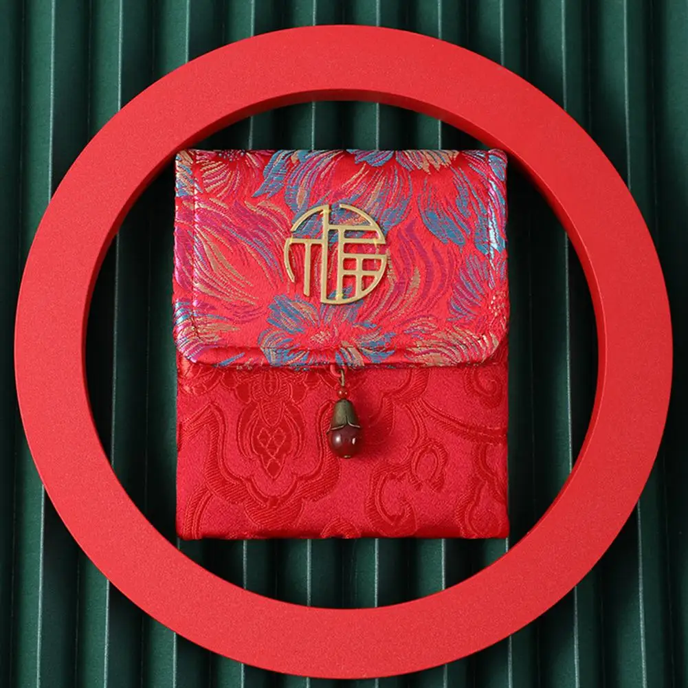 Chinese Knot Silk Pattern Handmade Silk Envelope Elegant Oriental Charm Chinese Silk Red Envelope Bag for Weddings New Year's