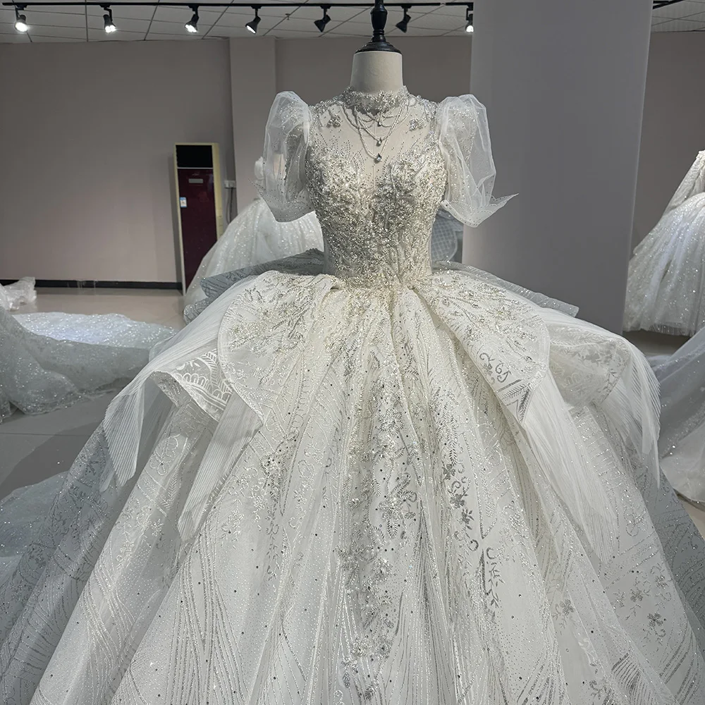 Abiti da sposa affascinanti Abiti da sposa glitterati Abito per abiti da cerimonia per feste formali Abiti da sposa 2025 Maniche corte personalizzate Corte dei treni