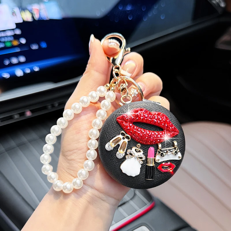 Fashionable Lip Folding Mirror Keychain Creative Bead String Portable Car Keychain Makeup Mirror Bag Pendant