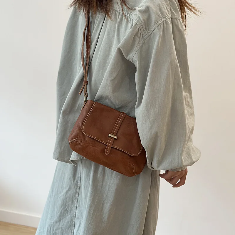 

2026 Genuine Leather Messenger Bag Women's Commuting Single-shoulder Crossbody Bag Top Layer Cowhide Designer Luxury Bag