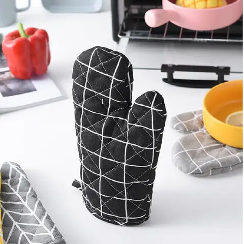Lot de 2 gants de cuisine aléatoires, résistants à la chaleur, isolants, pour four et micro-ondes