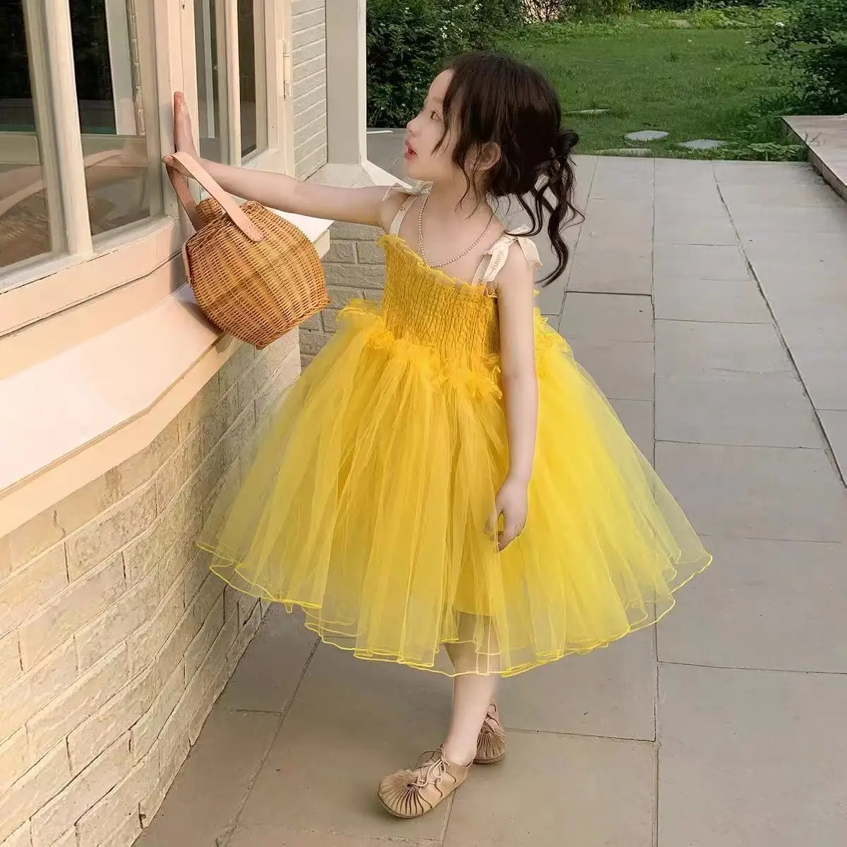 Korean Version of Girls' 2025 Summer New Yellow Mesh Camisole Dress High-end and Fluffy Dress for Baby Girls