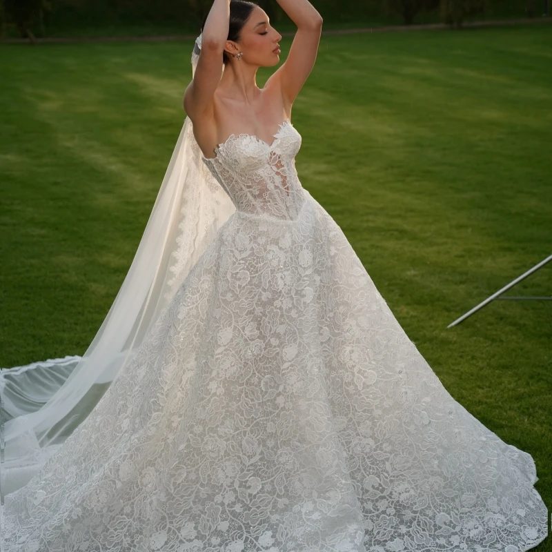 

Luxury White Dubai Arabic Mermaid Wedding Dresses Applique Lace Tull A-Line Court Train Wedding Dress