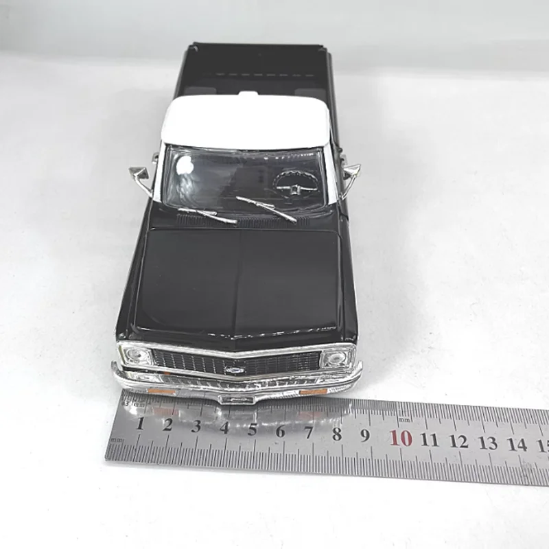 Jada 1:24 schaal 1972 pick-up legering simulatie automodel statische collectie versierd vakantiegeschenken speelgoed souvenir cadeau