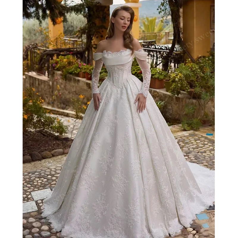 Graceful Wedding Dress Embroidered Lace On Satin Ball Gown Full Sleeve Boat Neck Customized Lace Up Robe MariéE Satin Plus Size image 5