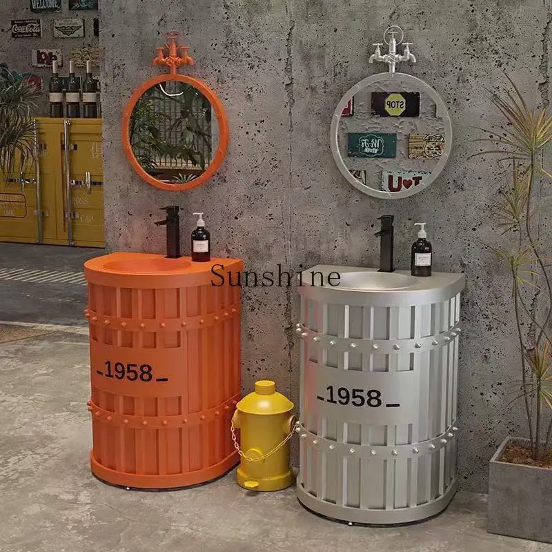 Simple wrought iron washing basin retro integrated floor column washing table