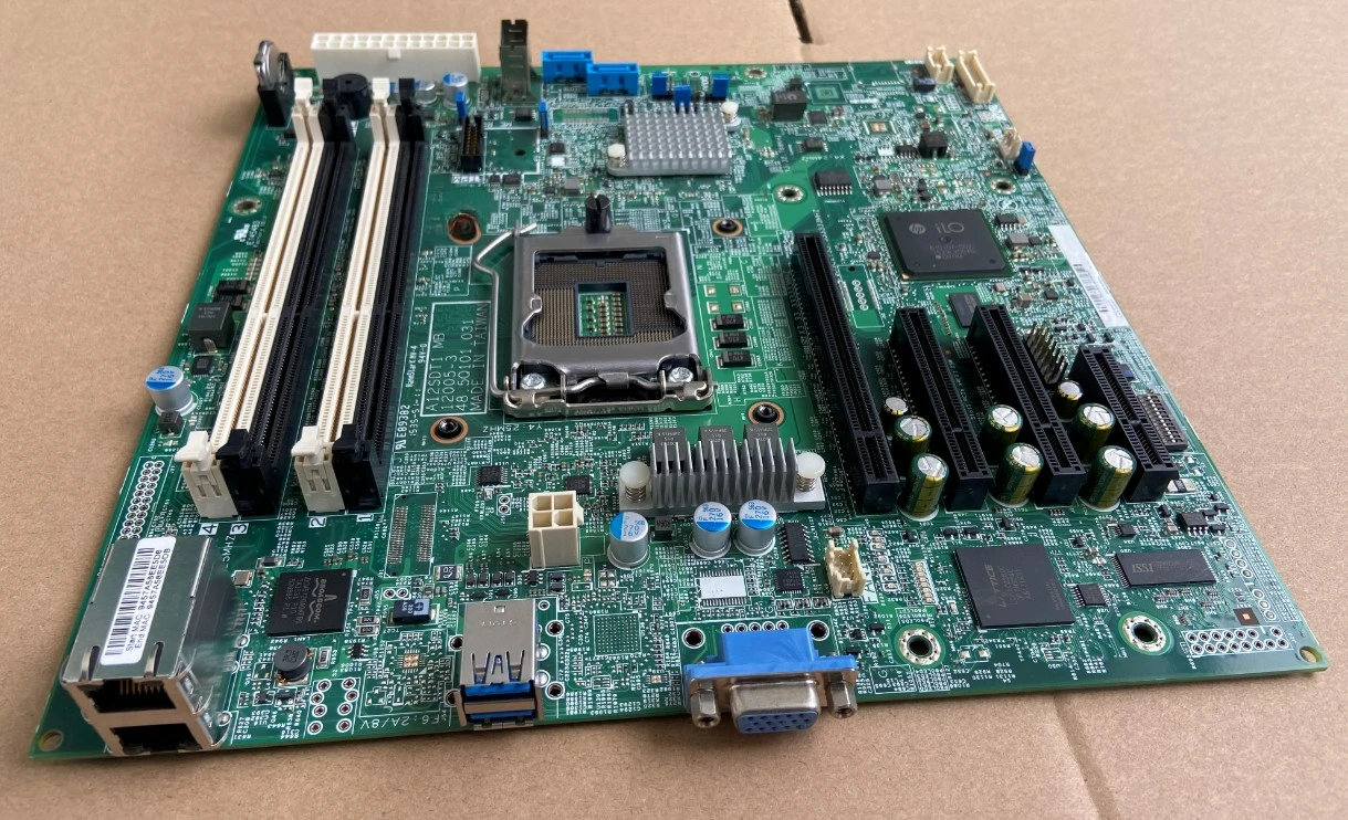 HP ML10 V2 Workstation Main Board A12SDT1 1 2005-3 810842-001 810249-001