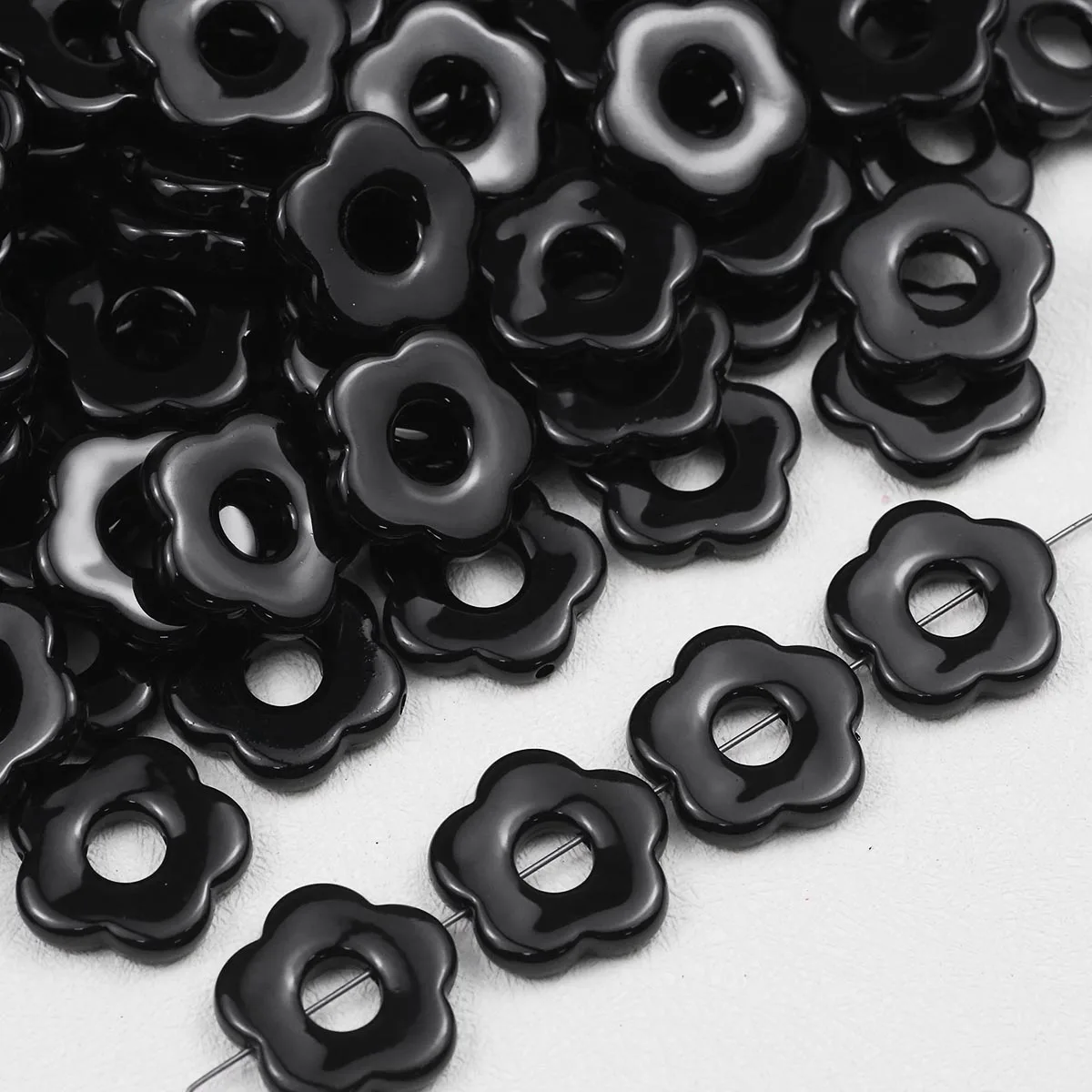 26mm noir acrylique cinq pétales fleur à la main bijoux à bricoler soi-même faisant des perles perles en vrac accessoires