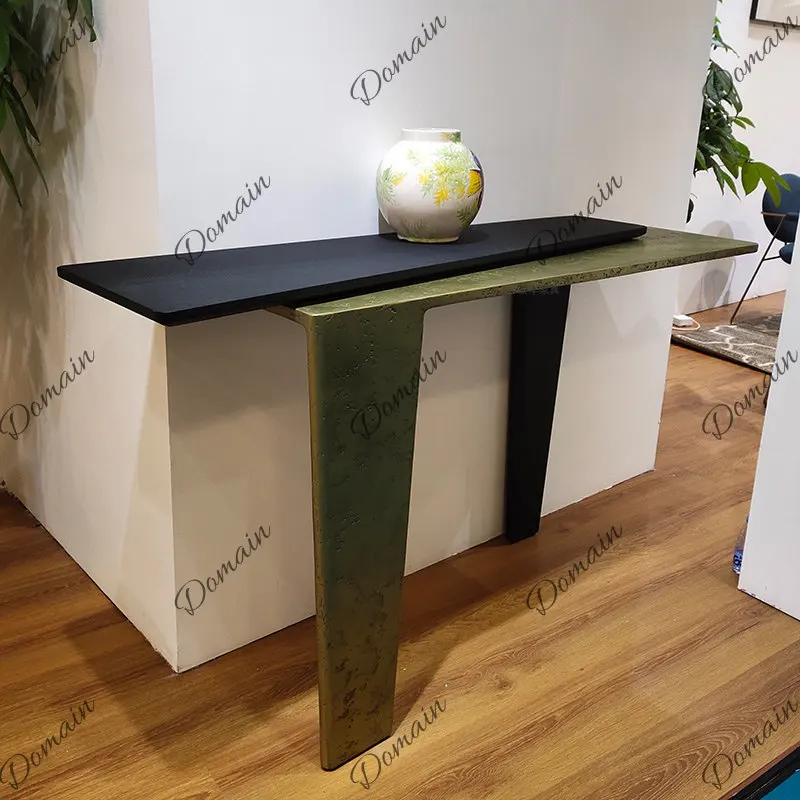 Italian minimalist hammer pattern entrance platform Nordic light luxury ultra-narrow aisle end view table small apartment