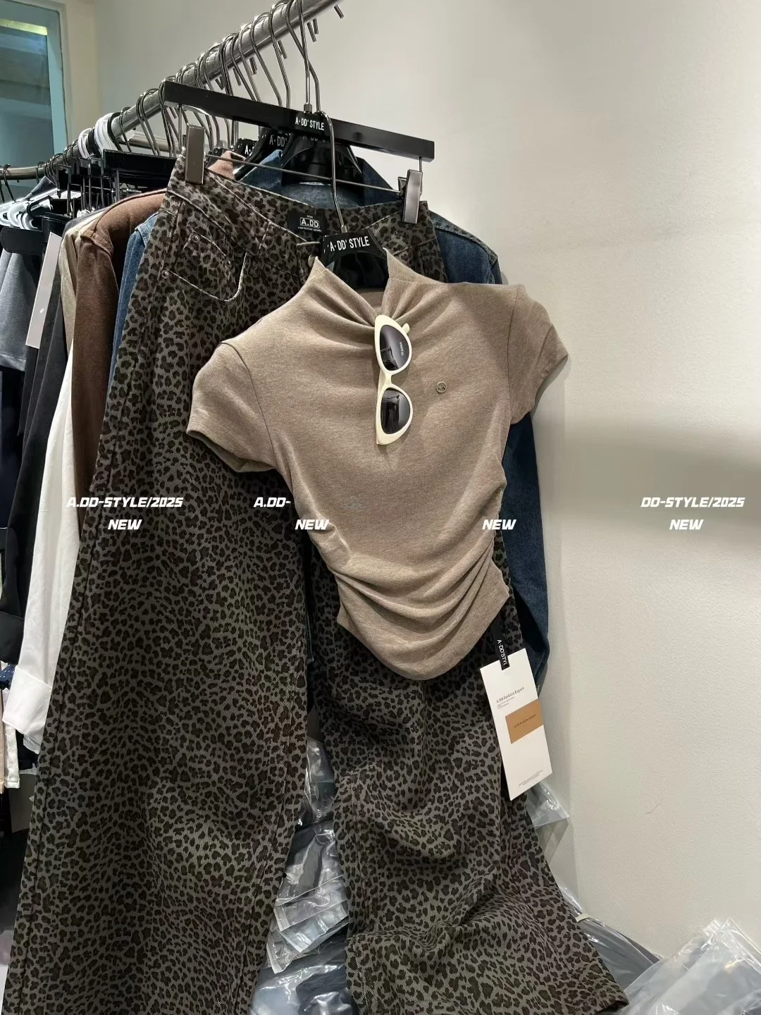 Taille haute imprimé léopard pantalons décontractés femmes Faion rétro Sle jambe droite coupe ample pantalon pour dames automne 2025