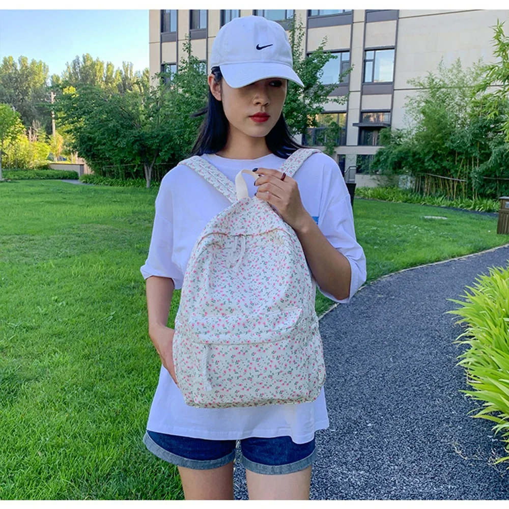 Women's Campus Personalized Embroidered Flower Backpack, Custom Name Casual Outdoor Travel Bag, Fashionable Bag, Popular Bag