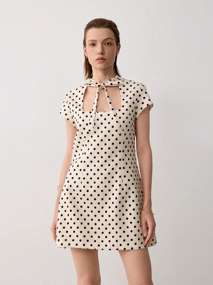 Damen-Minikleid mit Polka-Dot-Print, Frontschleife und kurzen Ärmeln für Partys – Detail 3