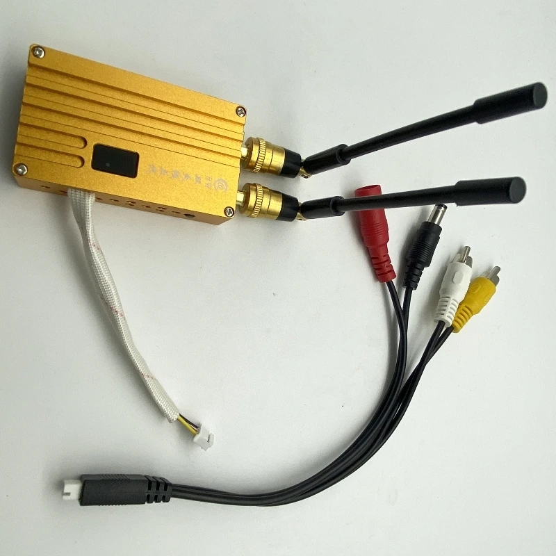 Trasmettitore e ricevitore video UAV da 1,2 GHz 8 W Immagine 1.2G FPV VTX Mittente AV Drone VTX VRX Quadricottero a 8 canali DC 12V