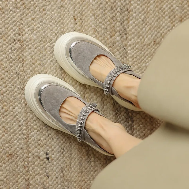 Kobiety kryształowe sandały na platformie buty na płaskim obcasie sandały letnie 2024 nowe designerskie sukienka zewnętrzna Marie Janes buty Mujer