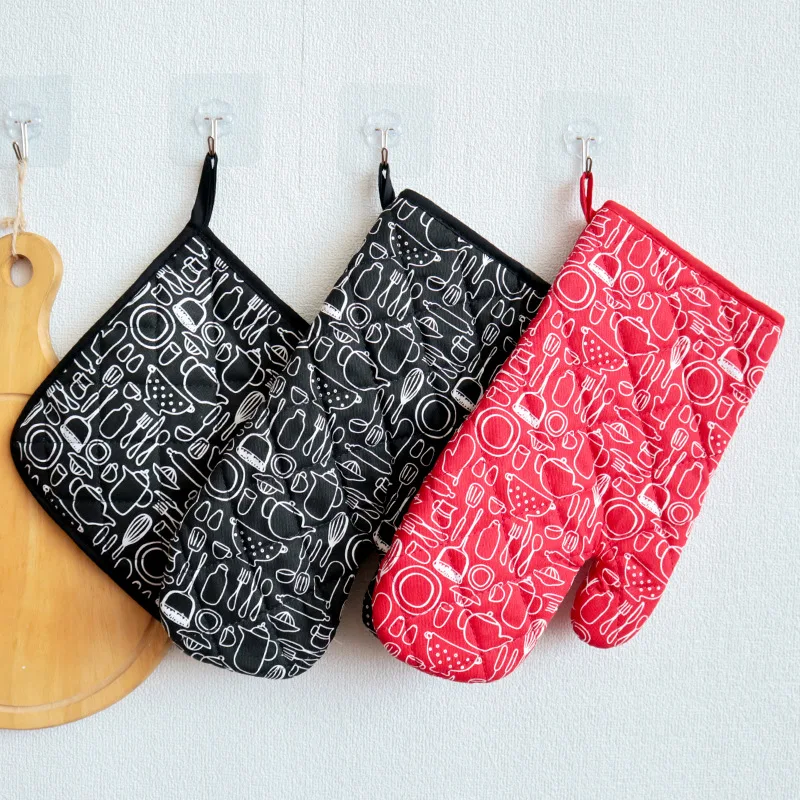 

Home Kitchen Red Black Knives and Forks Baking Gloves Insulation Pads Microwave Oven Gloves
