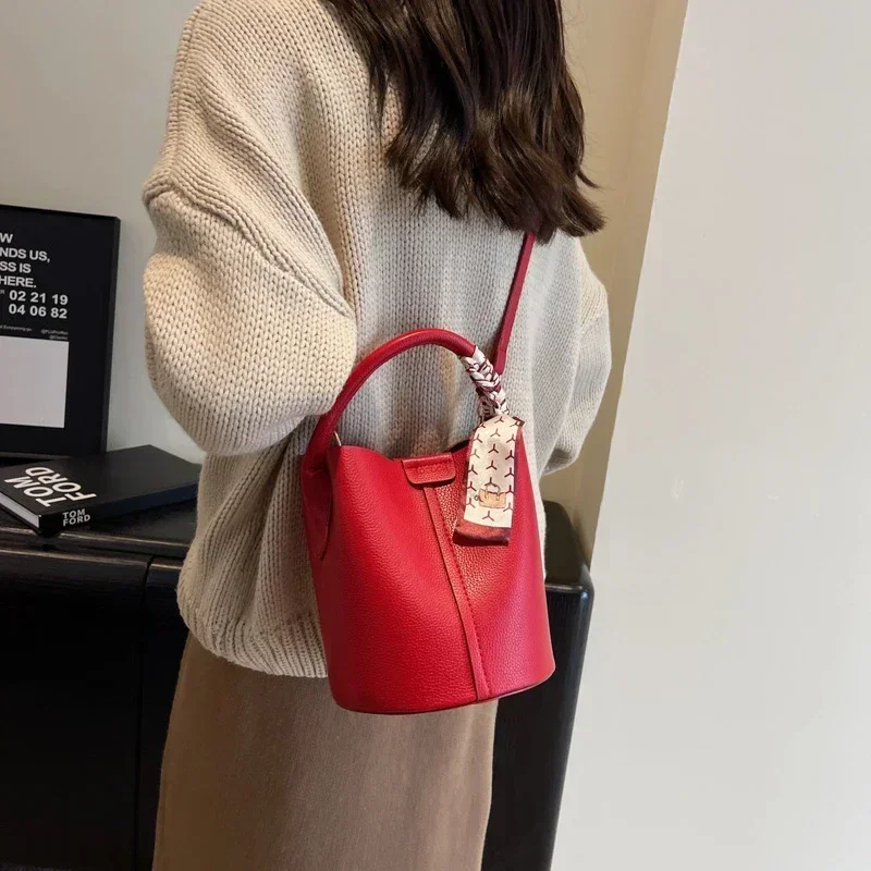 Hot Selling High-end Light Luxury Women\'s Crossbody Bag PU Material Versatile Bucket Bag Fashion Handbag Сумка Женская 가방