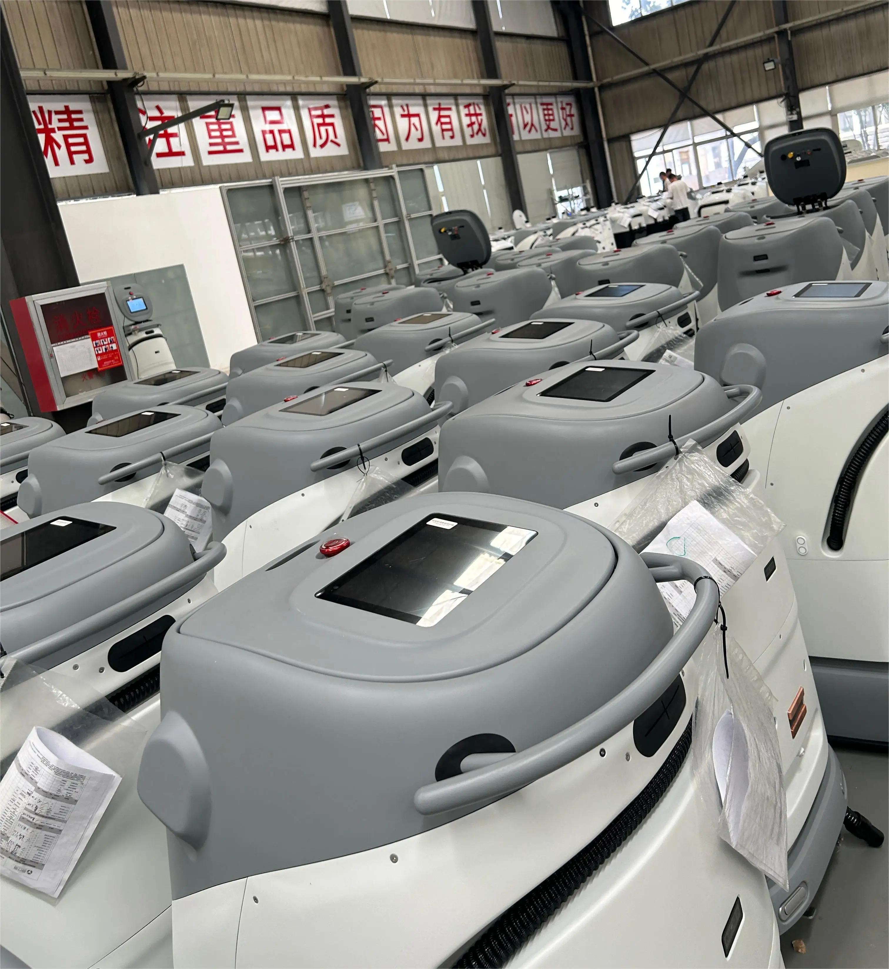 New Arrival Intelligent Automatic Charging Commercial Cleaning Robots Smart Floor Cleaning Robot Vacuum Cleaner for Factory