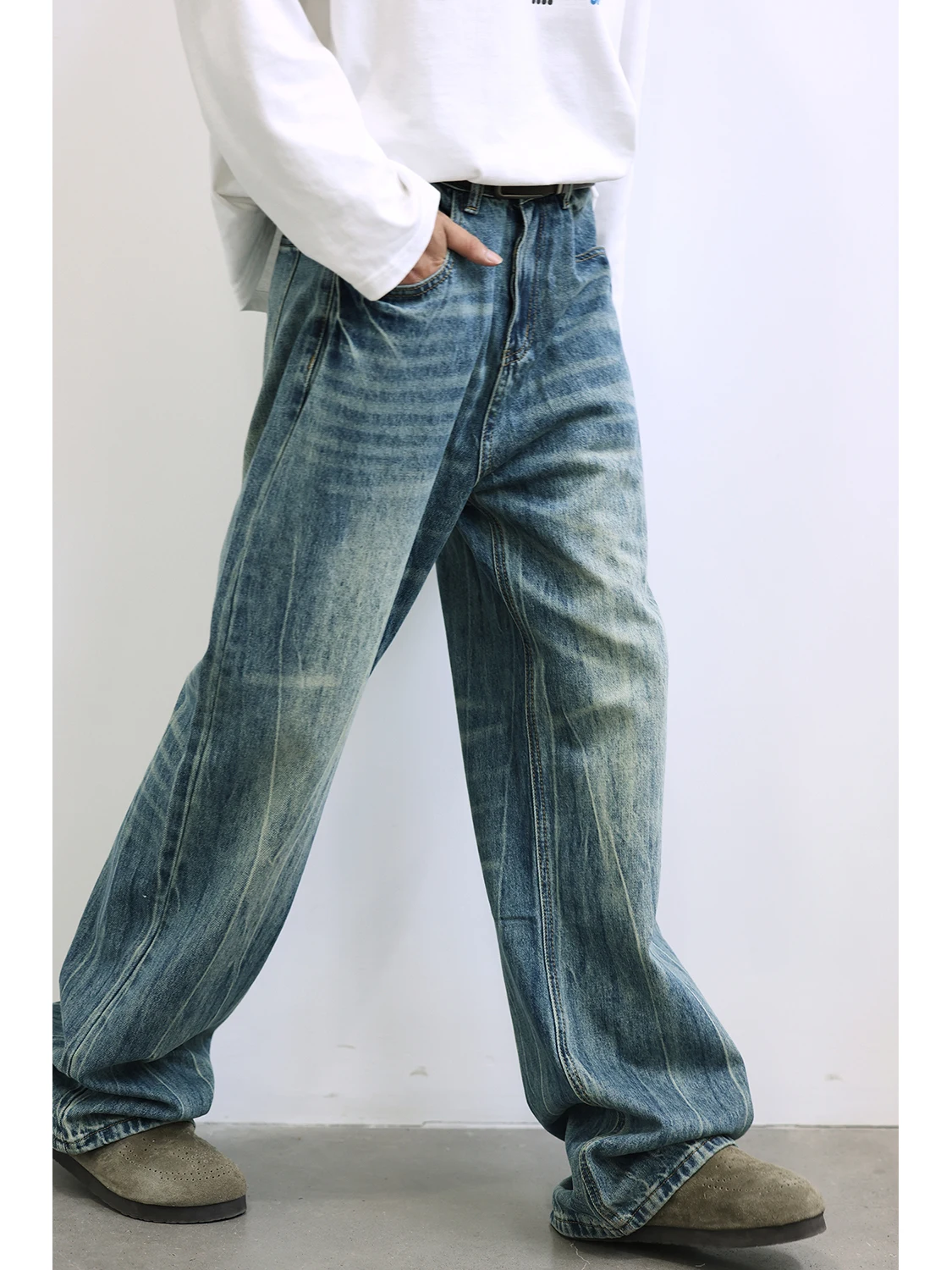 

Мужские джинсы в стиле ретро, свободного кроя, прямые, широкие штанины, из плотного хлопка и полиэстера, износостойкие, повседневные.