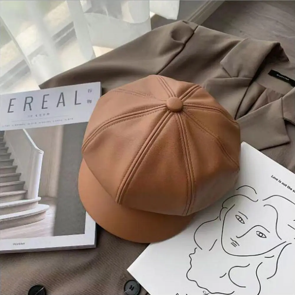 عارضة جديدة أزياء بو الجلود بلون موزع الصحف قبعة بلغت ذروتها قبعة قبعة قبعة قبعة موزع الصحف