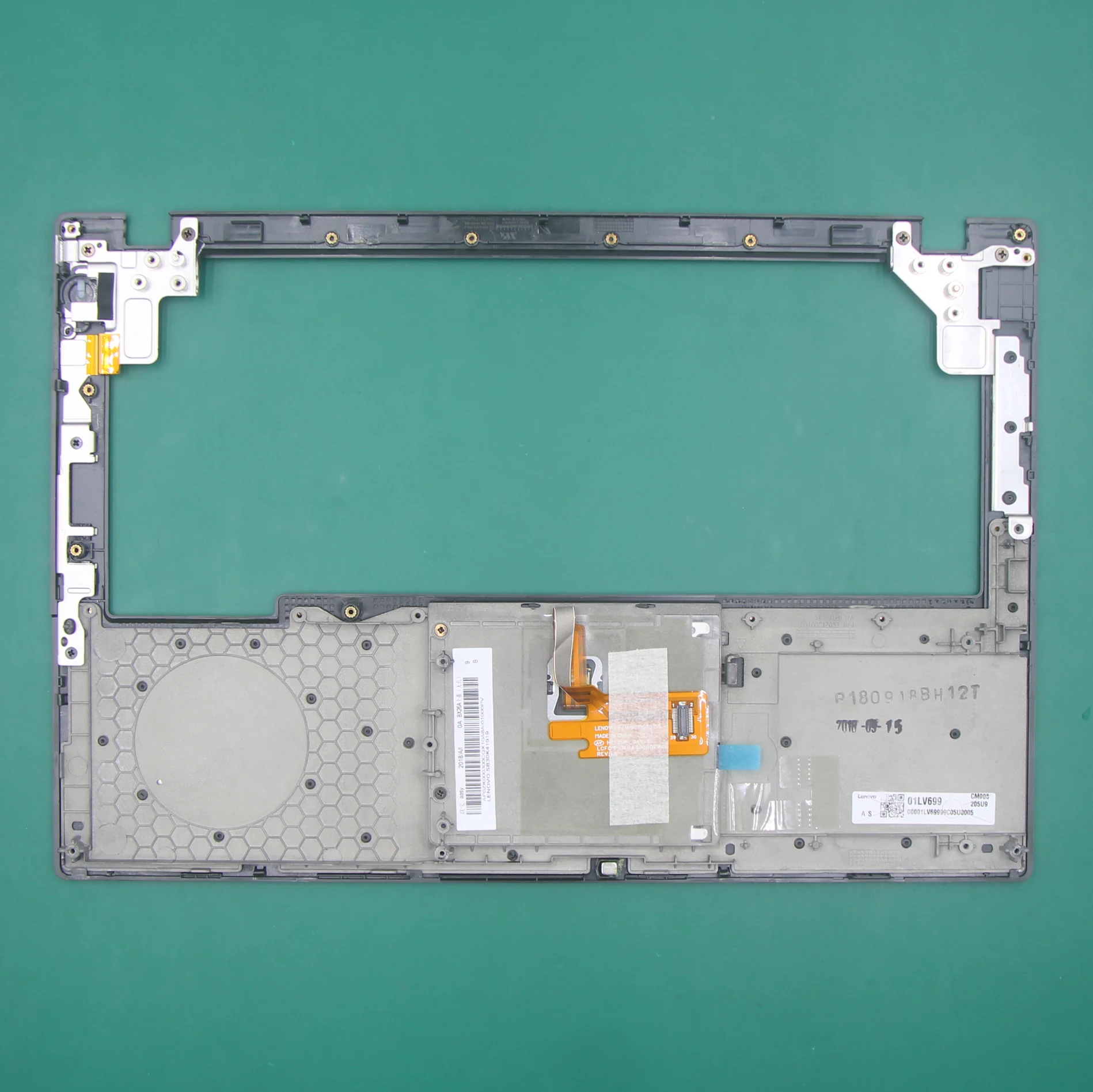 Palmrest Upper case Keyboard Bezel with touchpad No Fingerprint Reader for ThinkPad X260 20F5 20F6 01LV699 01AW441  New