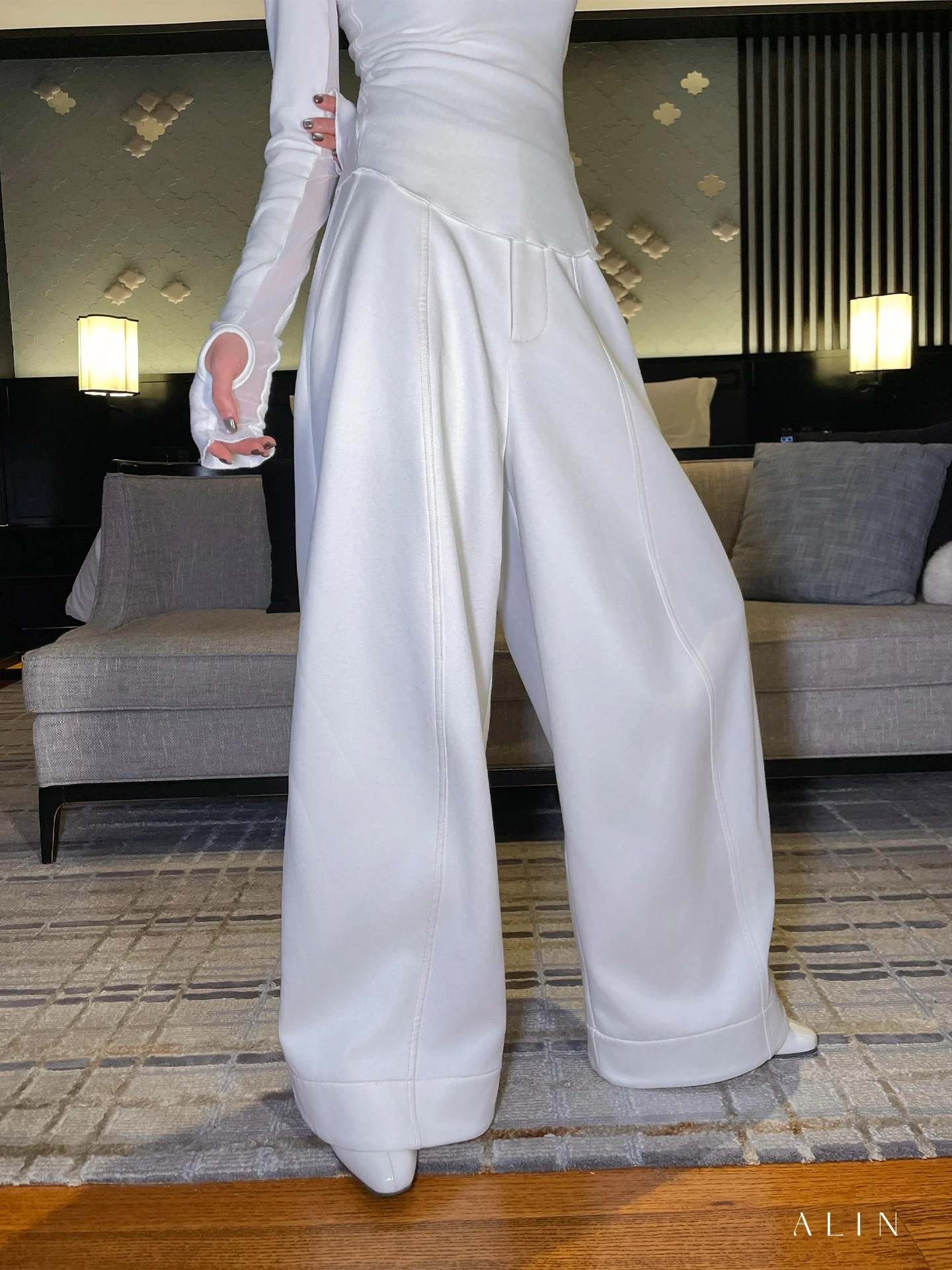 

Alin High Waist Wide Leg Pants Women's Winter Casual Trousers with Dra Effect White Cotton Blend Straight Cut Trousers