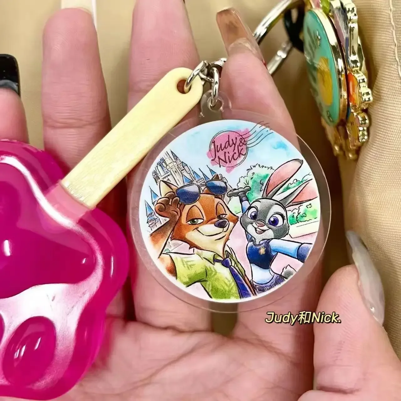 Zootopia, Claw popsicles, key chains, cute pendants, book bags, pen boxes, car key ornaments, children\'s gifts