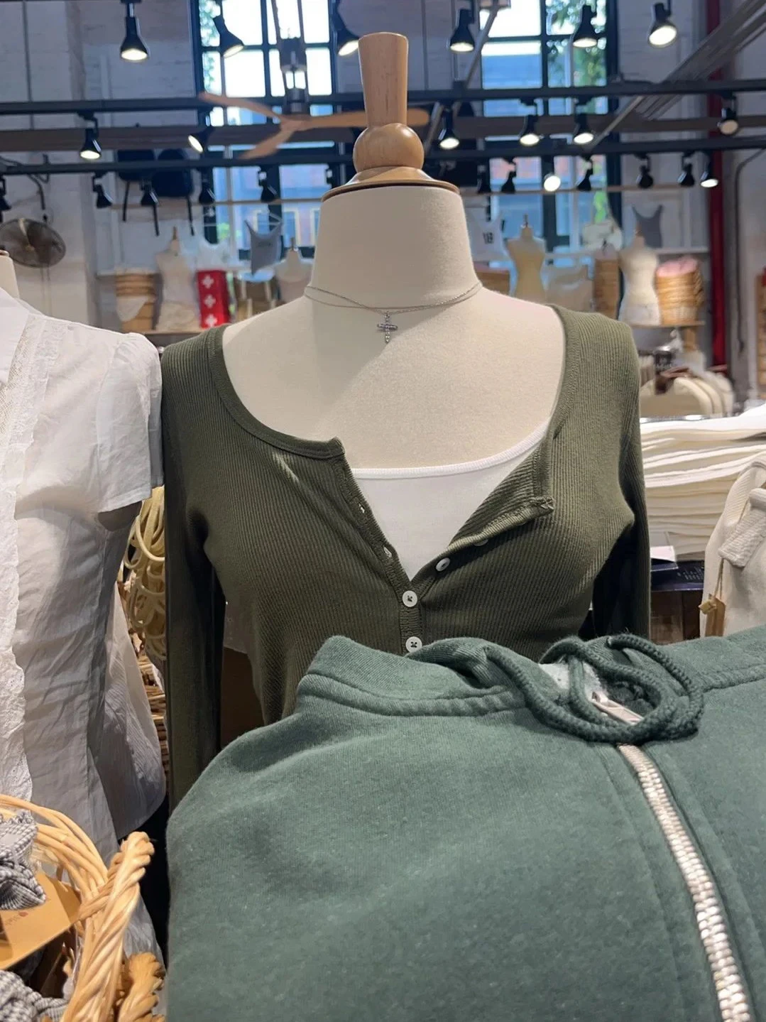 Six Buttons Green Ribbed Basic T-shirt Women Spring Scoop Neck Cotton Long Sleeve Tees Solid All-match Slim Tshirts Y2k Tops