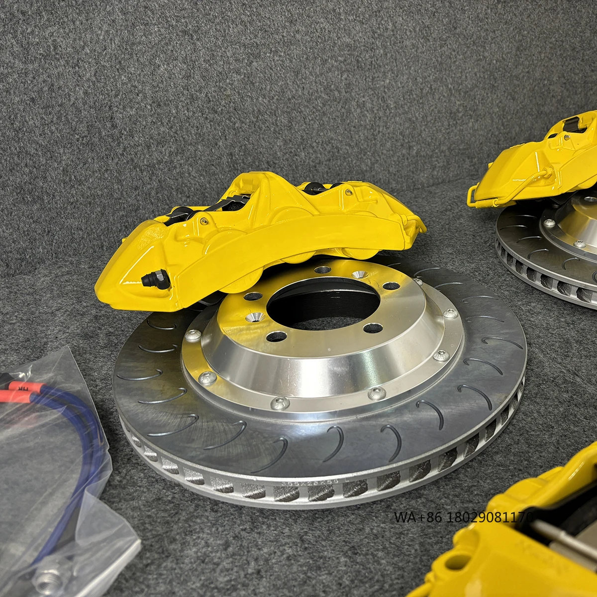 

Окрашенный на заказ суппорт с диском 355–380 мм, комплект тормозов, передний 6-поршневой комплект для E90 E46 E92 E60 F80 G20 F30 F35 F10 F18