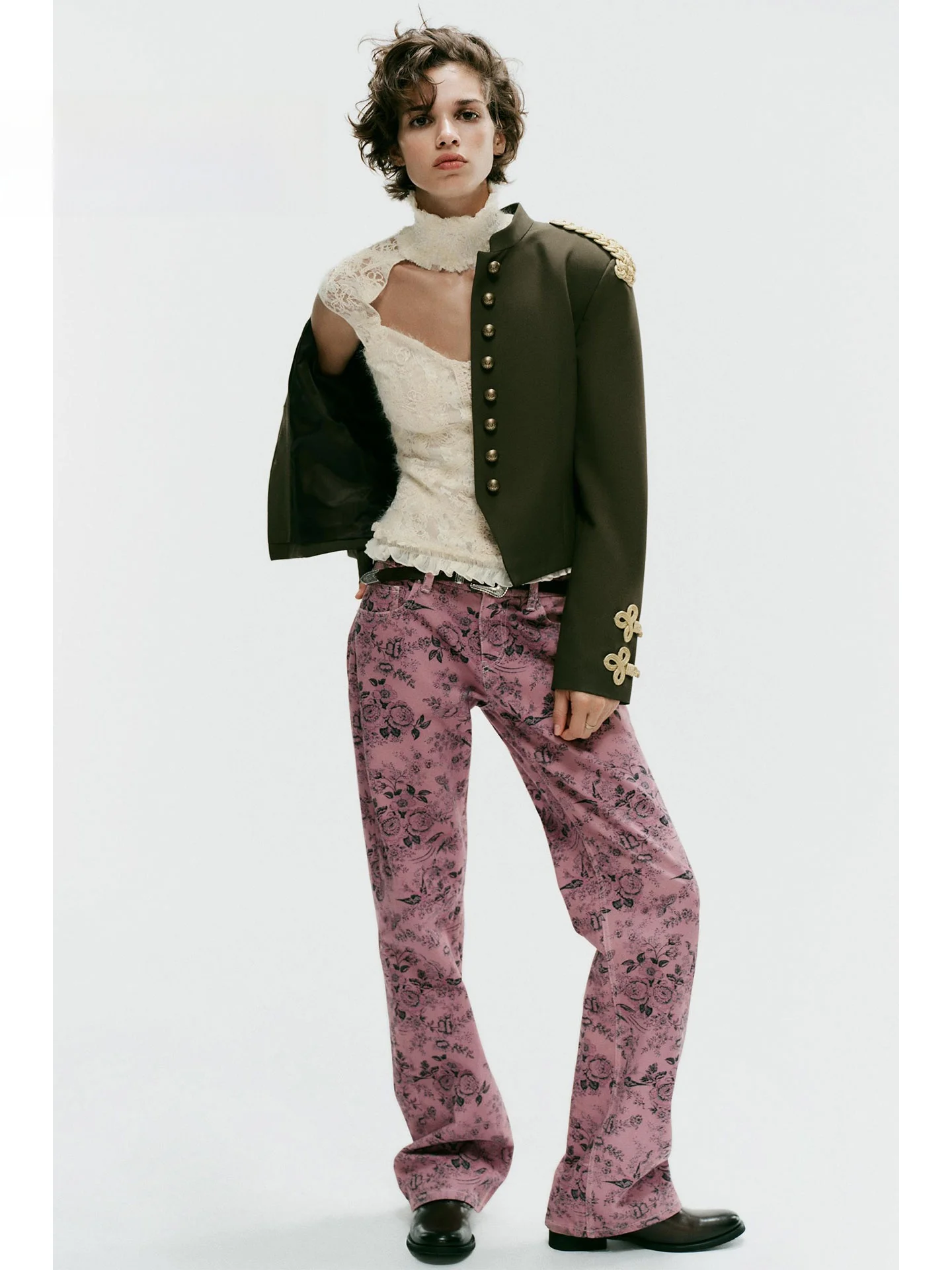 Retro Military Green Court Style Shoulder Patches Stand Collar Single Button Knot Decor Short Tailored Jacket for Women