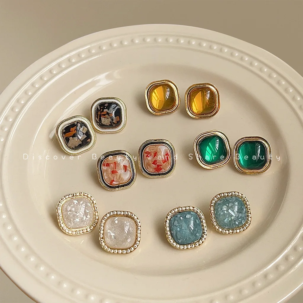 DIY accessories Retro Hong Kong style broken shell stud earrings female niche design square dripping earrings high-end fashion t