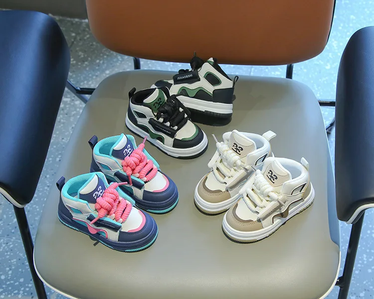 2026 Neue Kinder-Sportschuhe für Frühling und Herbst – Trendige High-Top-Freizeitschuhe für Jungen und Mädchen – Modische Dopamin-Laufschuhe – Detail 3