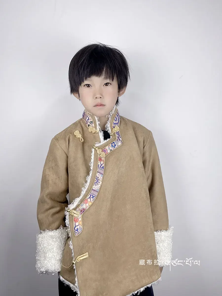 Takie samo zimowe bawełniane, grube i ciepłe ubrania tybetańskie dla dzieci, zarówno dla mężczyzn, jak i kobiet.