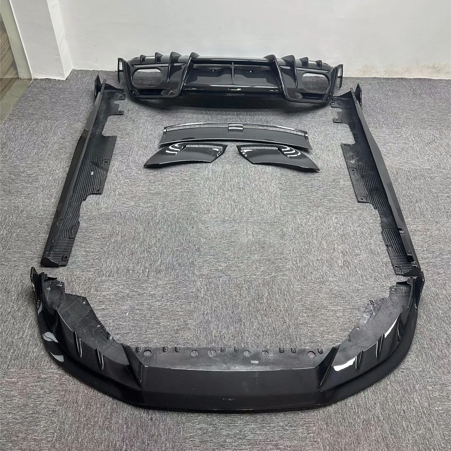 Paktechz Style Body KiRoma Upgrade Dry Carbon Fiber Parts Front Lip Side Skirt Rear Spoiler Rear Lip Tuning