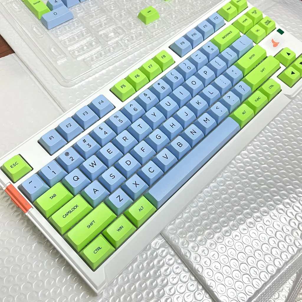 

XDA Height Keycaps Sublimation PBT Blackout Colorful Transparent Keycaps