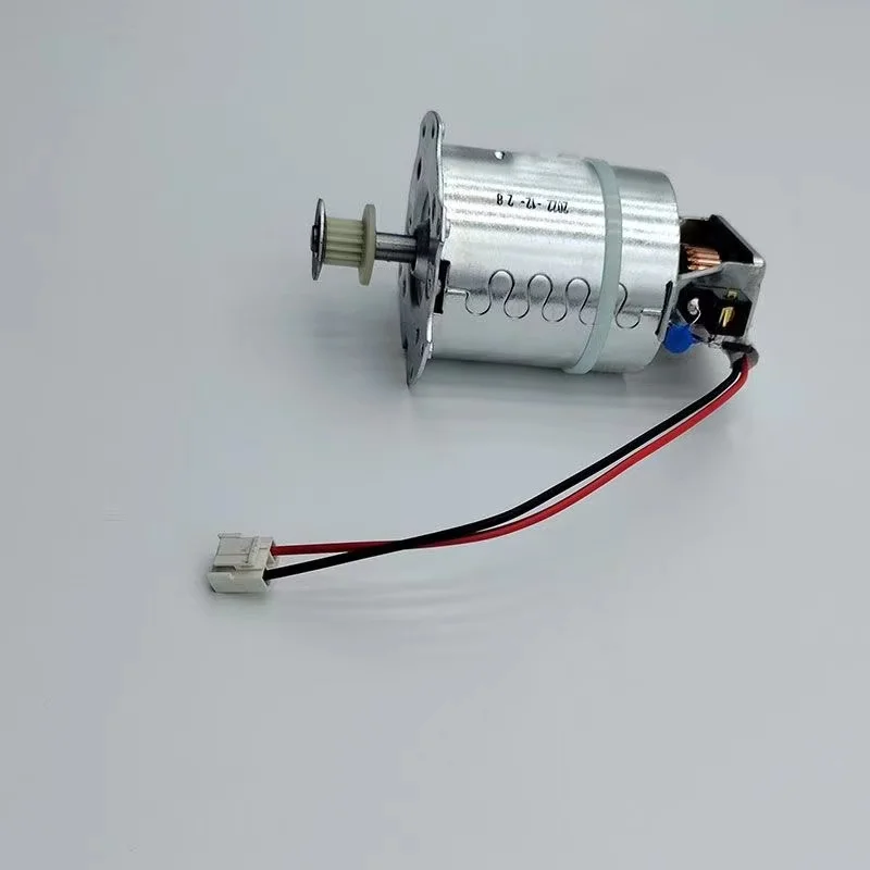 Applicable to DC motor BM1211 (BM-1667)/BM1356B/T09G copper wire motor accessories of Dongling Bread machine