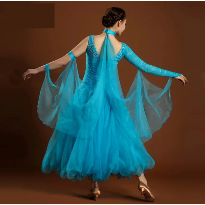 2025 Gonne da ballo da sala Donna Lycra Nuovo design Donna Modern Waltz Tango Abito da ballo / Abito da competizione standard per sala da ballo