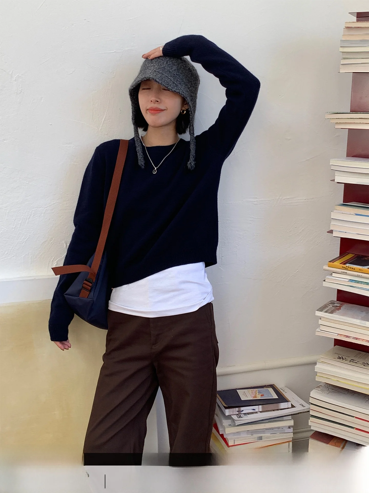 

Women's Grey Wool Knit Sweater round Neck Inner Wear Top Fashionable Autumn Season Small Size Friendly Comfortable Fit Style