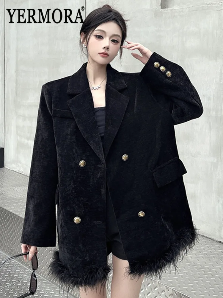 

YERMORA Черный сращенный искусственный меховой подол Элегантный женский пиджак с лацканами и длинным рукавом Свободная новая куртка Fashion Tide Осень Зима 2025
