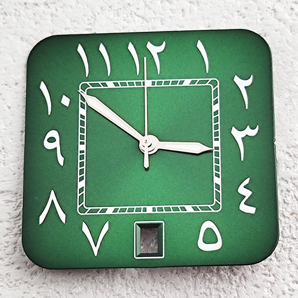 Quadrante quadrato arabo con calendario alle 6,8 mm, adatto per cassa quadrata con fibbia pieghevole, movimento NH35, accessori per orologi Sandus