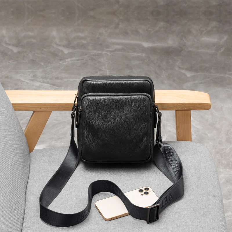 

Genuine Leather Men's oulder Bag Casual Crossbody Small Bapa for Phones Cowhide Leather Faionable And Leisurely