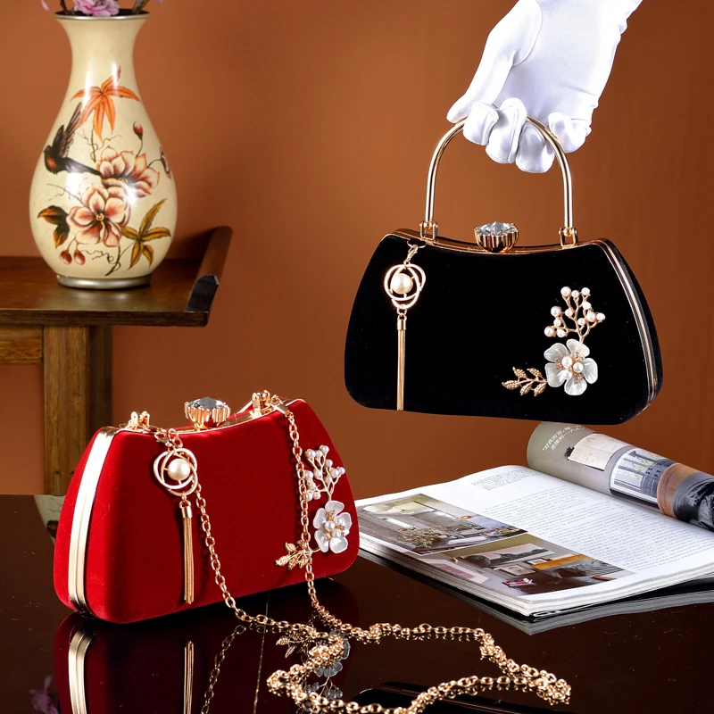 New vintage tassel pendant inset diamond velvet cloth bag portable banquet bag Hanfu dress bag Cheongsam skew bag women\'s bag