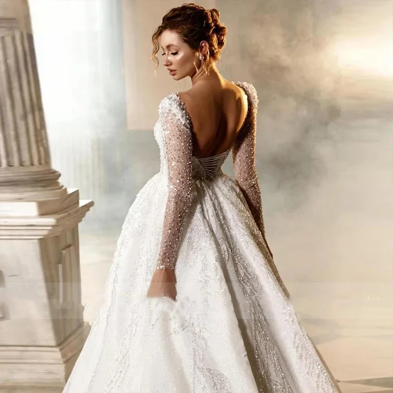 Abiti da sposa romantici personalizzati con colletto quadrato Perline ricamate Paillettes Abito da principessa Bal Abito da sposa a maniche lunghe Robe De Mariee