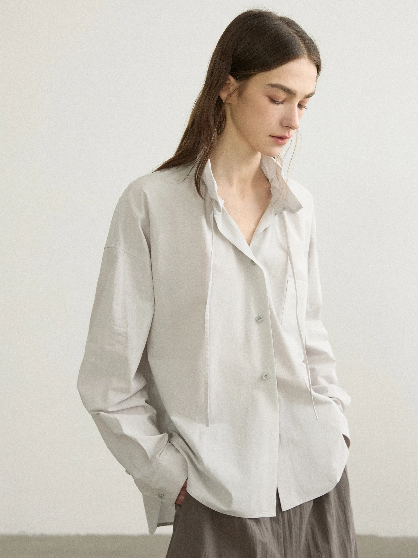 

Realistic Casual Women's Long Sleeve Shirt Loose Fit Turn-down Collar Commute Versatile Top Simple Style Pure Cotton Spring