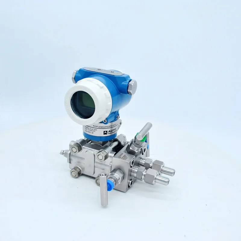 Smart Differential Pressure Transmitter DP Transmitter with 3 Way Manifold 4-20mA Output HART