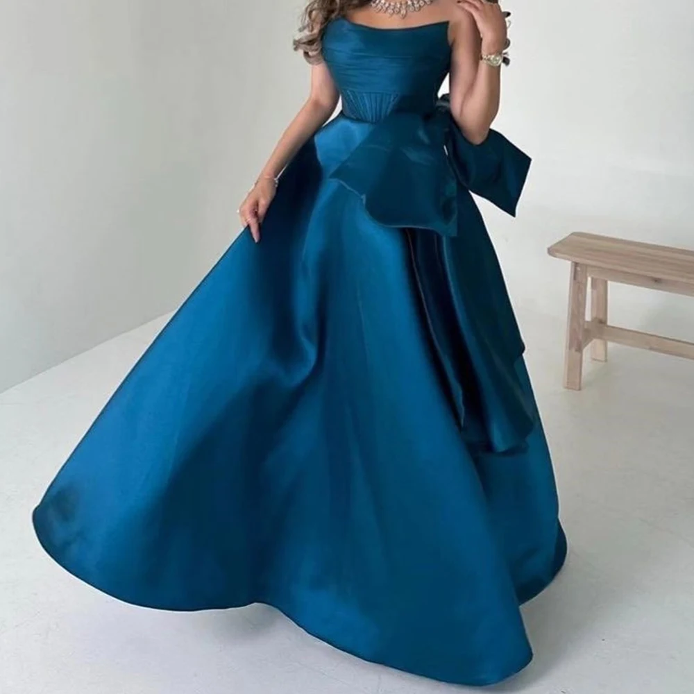 

Formal Blue Satin A-Line Bow Evening Dress Elegant Strapless Sweep Train Pleats Floor Length Sleeveless Saudi Arabia Party Gowns